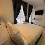 Maca Hotel By Sky Hive