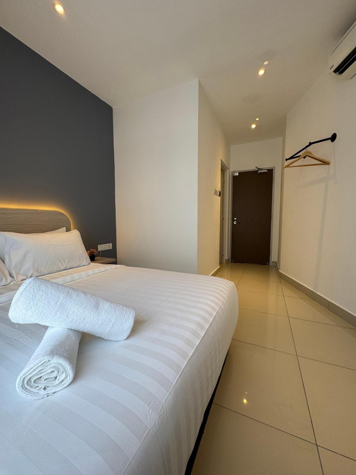 Hotel Maca By Sky Hive