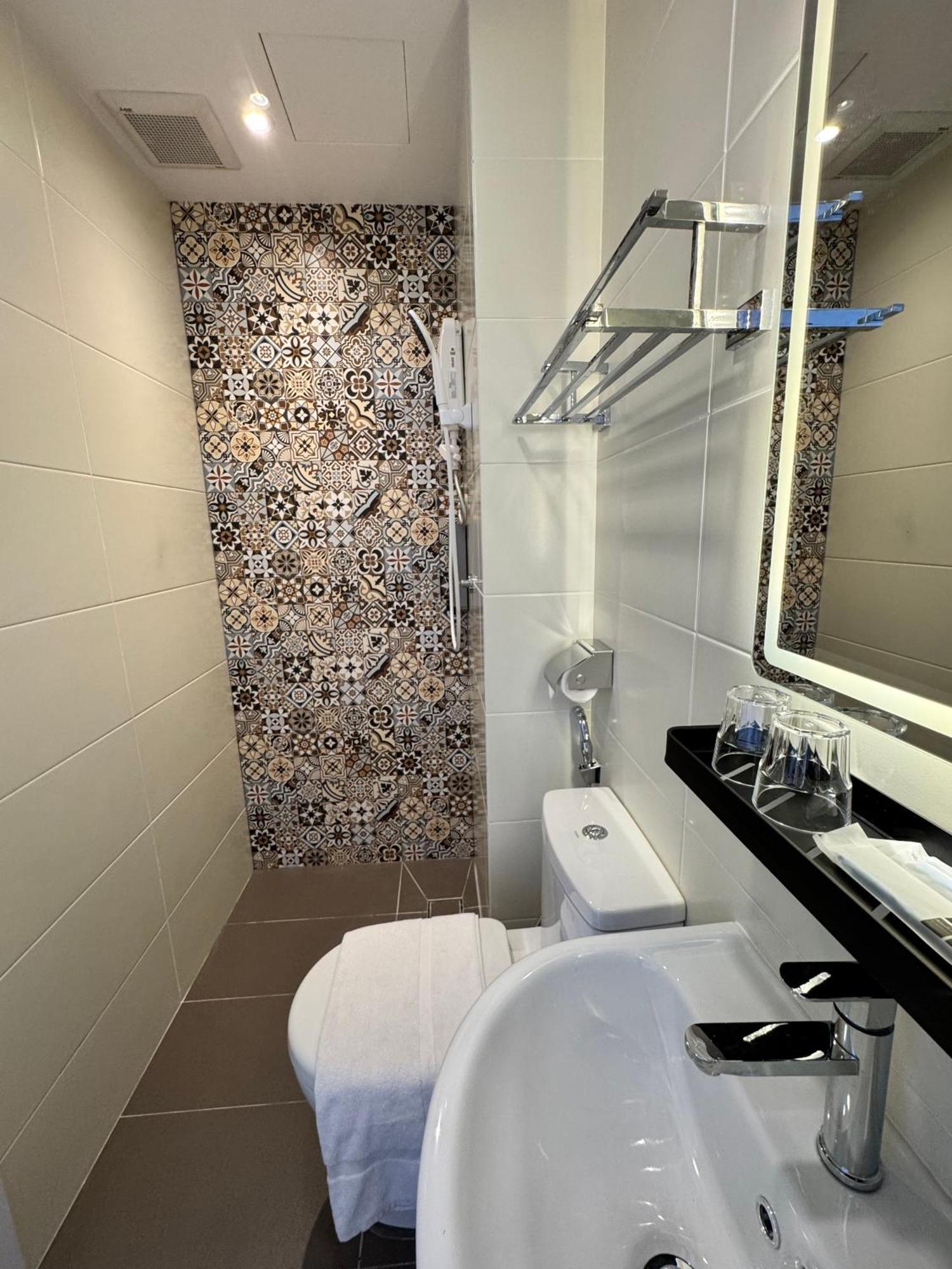 Hotel Maca By Sky Hive George Town