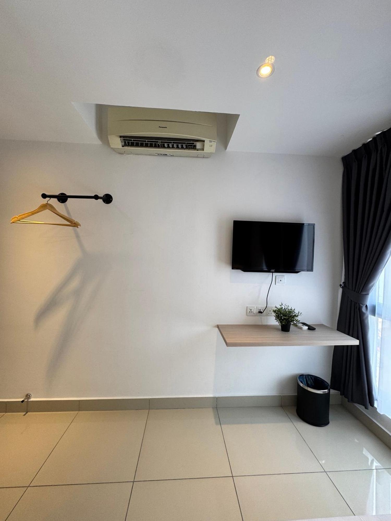 Maca By Sky Hive Hotel