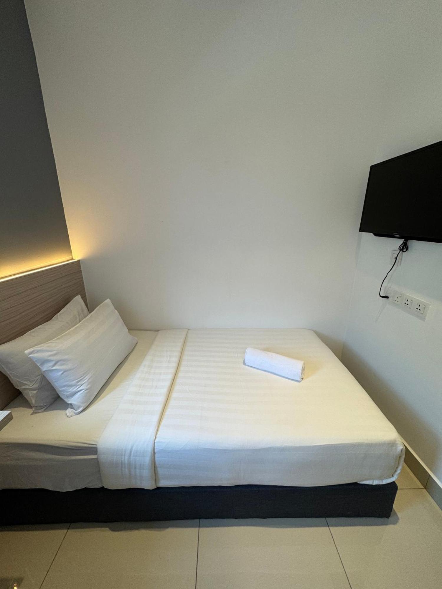 Maca By Sky Hive Hotel *