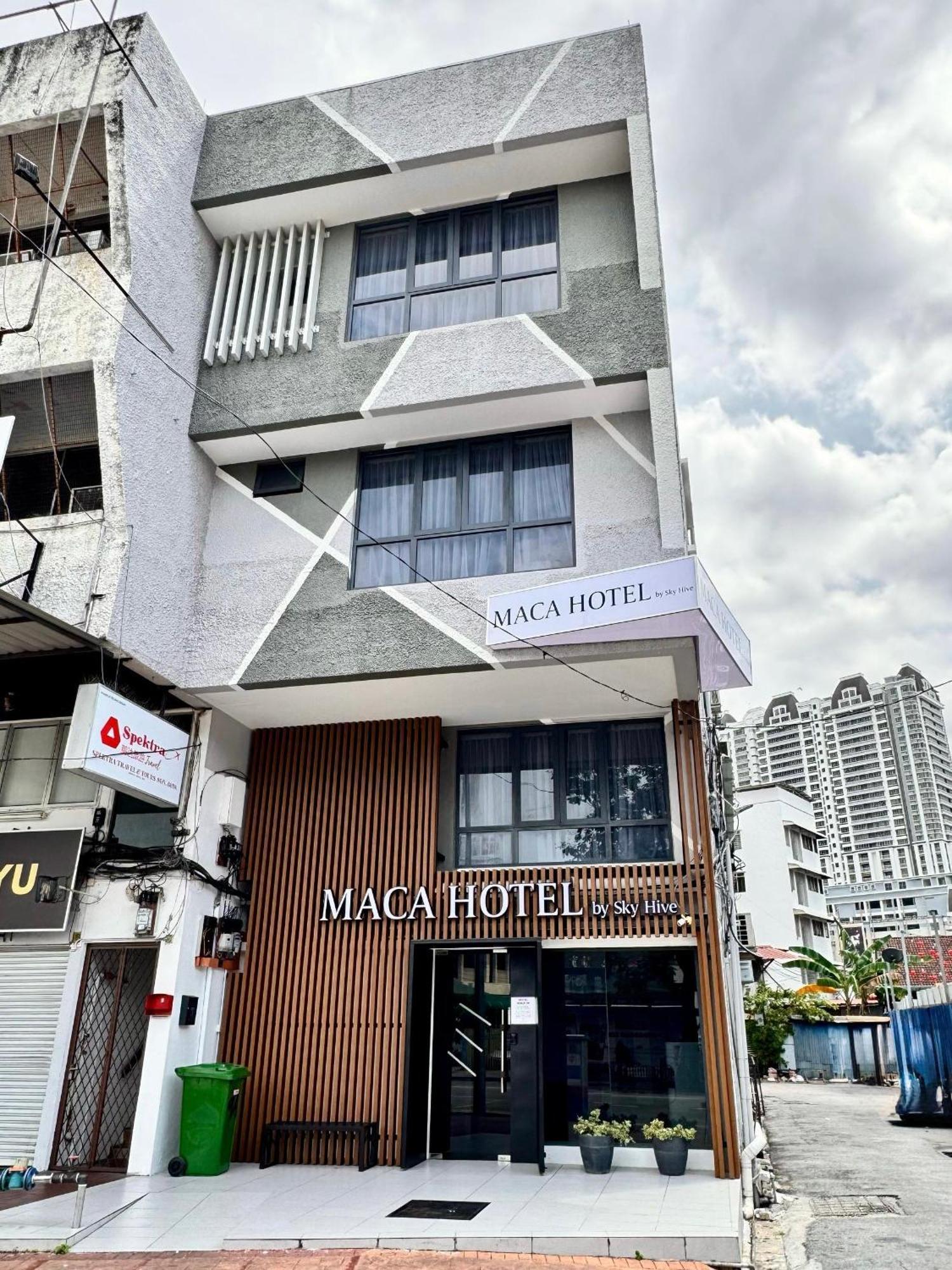 Maca By Sky Hive Hotel